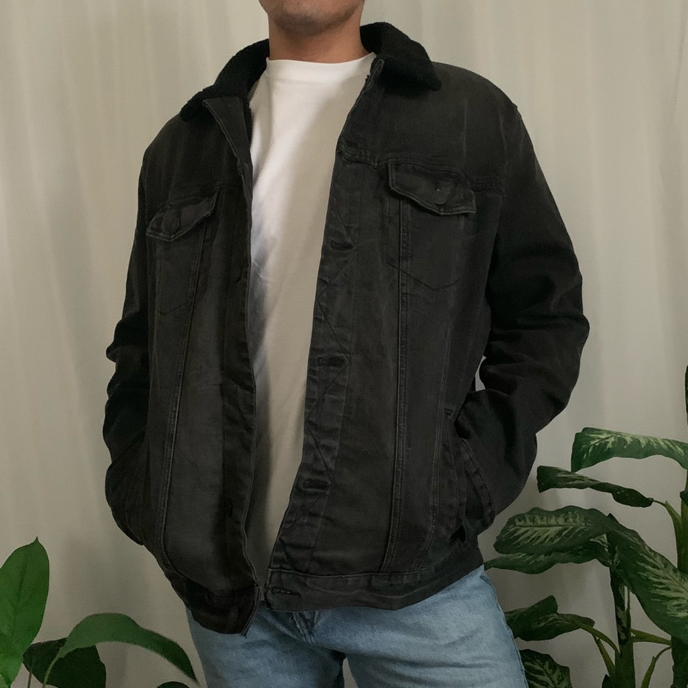 Denim jacket with Sherpa